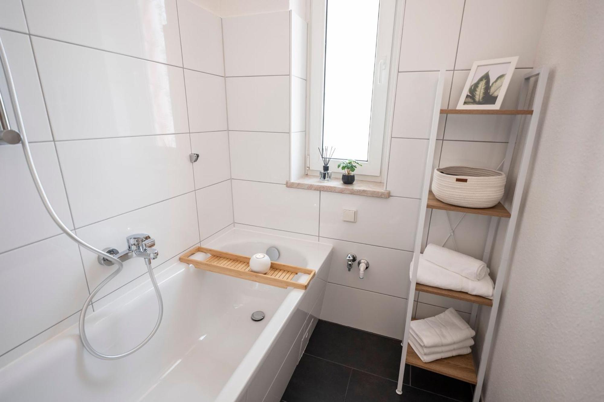Loh9 - Das Apartment Im Citycenter - Parkplatz - Wlan - Aufzug Chemnitz Kültér fotó